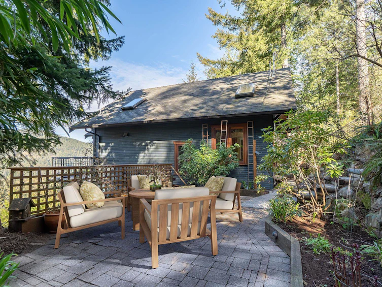 555 Roocroft Lane, Bowen Island, BC, V0N 1G2 - 27
