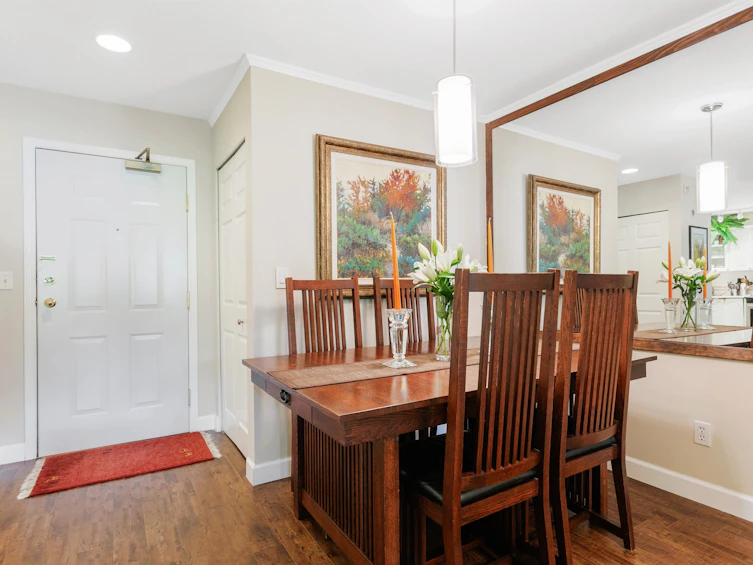 307-128 W 8th Street, North Vancouver, BC, V7M 3M1 - 4