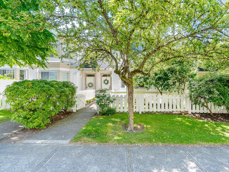 20-7501 Cumberland Street, Burnaby, BC, V3N 4Y6 - 22