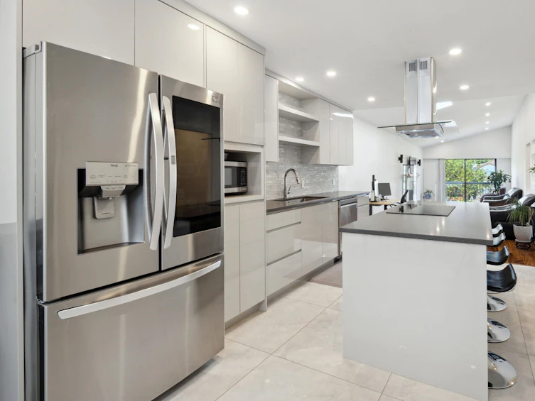 448 East 18th Avenue, Vancouver, BC, V5V 1G1 - 3