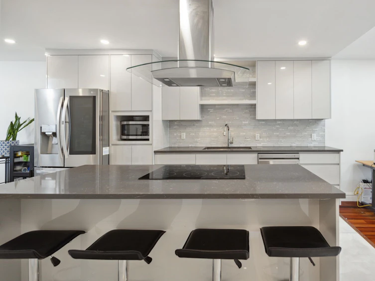 448 East 18th Avenue, Vancouver, BC, V5V 1G1 - 4