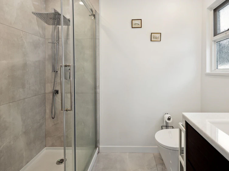 448 East 18th Avenue, Vancouver, BC, V5V 1G1 - 11