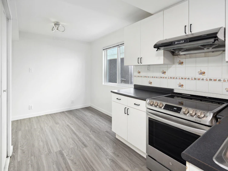 448 East 18th Avenue, Vancouver, BC, V5V 1G1 - 21