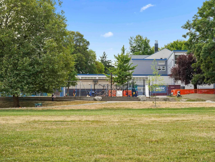448 East 18th Avenue, Vancouver, BC, V5V 1G1 - 33