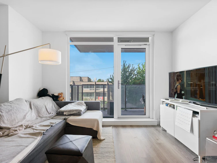 205-8188 Fraser Street, Vancouver, BC, V5X 0J8 - 6