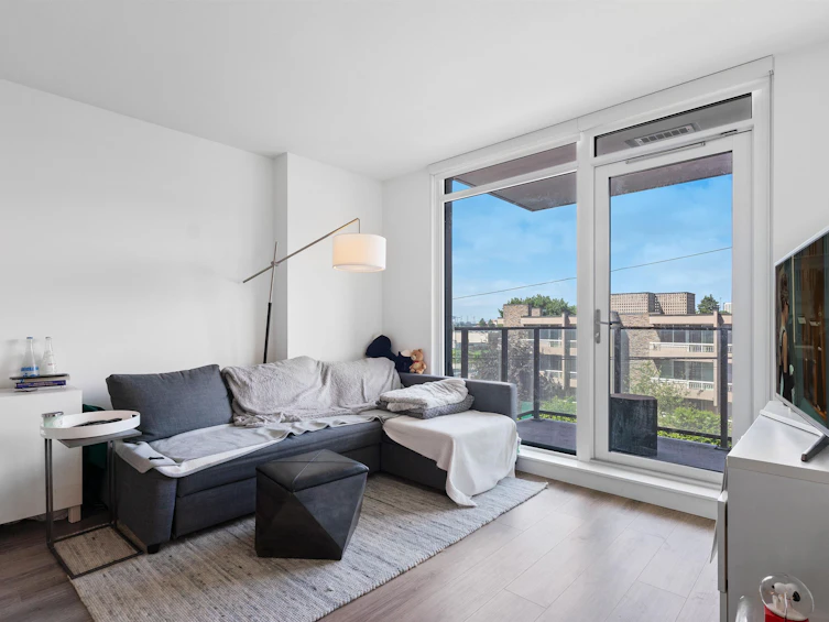 205-8188 Fraser Street, Vancouver, BC, V5X 0J8 - 7
