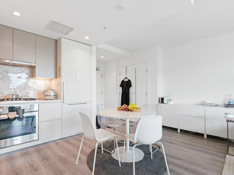 205-8188 Fraser Street, Vancouver, BC, V5X 0J8 - 9
