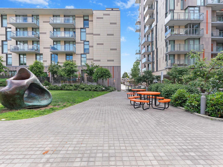 205-8188 Fraser Street, Vancouver, BC, V5X 0J8 - 30