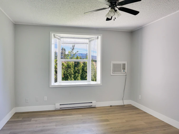 15 Saguenay Street, Kitimat, BC, V8C 1W7 - 9