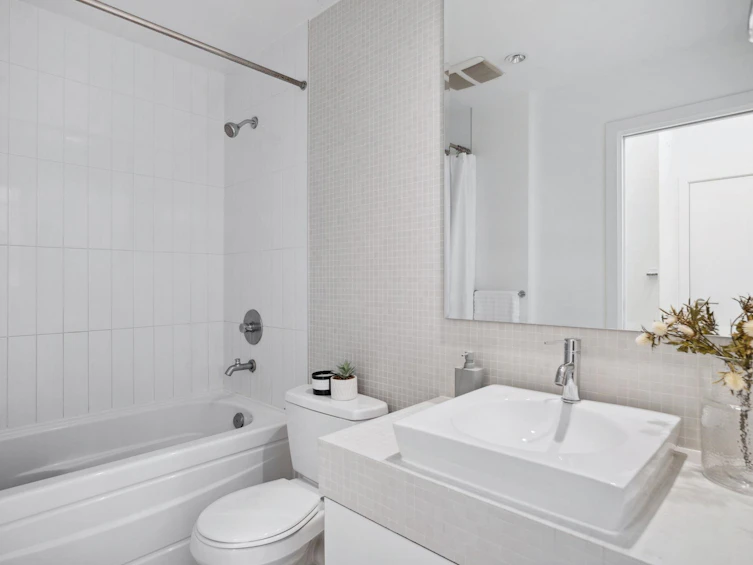 304-2828 Main Street, Vancouver, BC, V5T 3G2 - 13