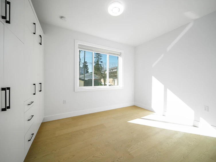 2858 E 4th Avenue, Vancouver, BC, V5M 1K8 - 16