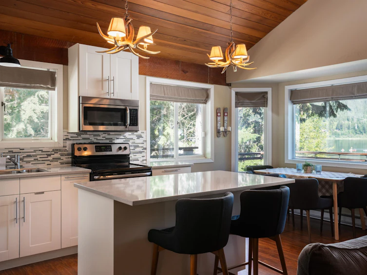 3278 Archibald Way, Whistler, BC, V8E 0B8 - 7