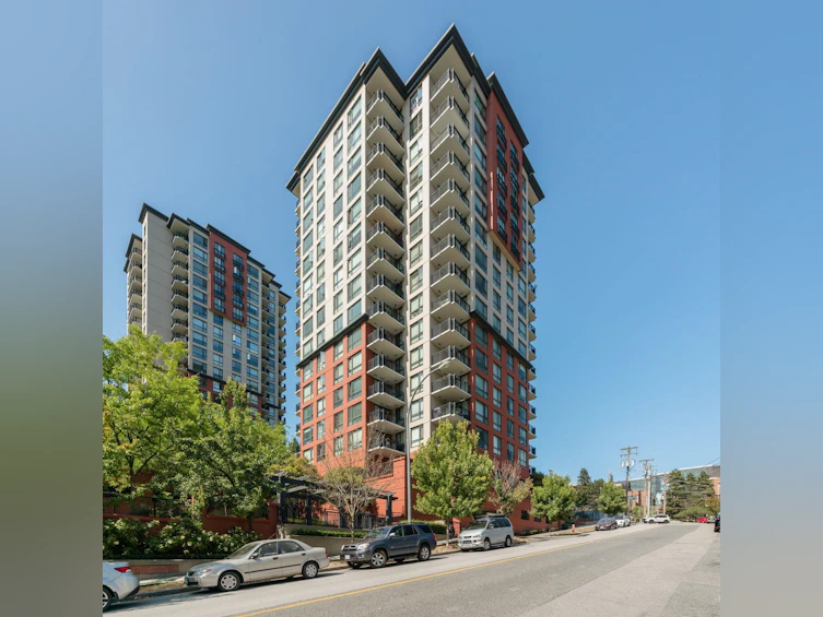 1104-813 Agnes Street, New Westminster, BC, V3M 0A9 - 3