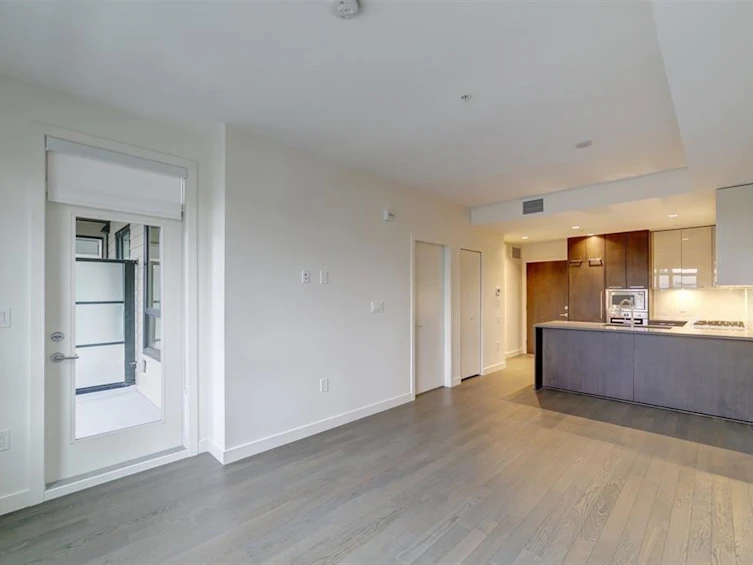 105-111-4033 May Drive, Richmond, BC, V6X 1C9 - 9