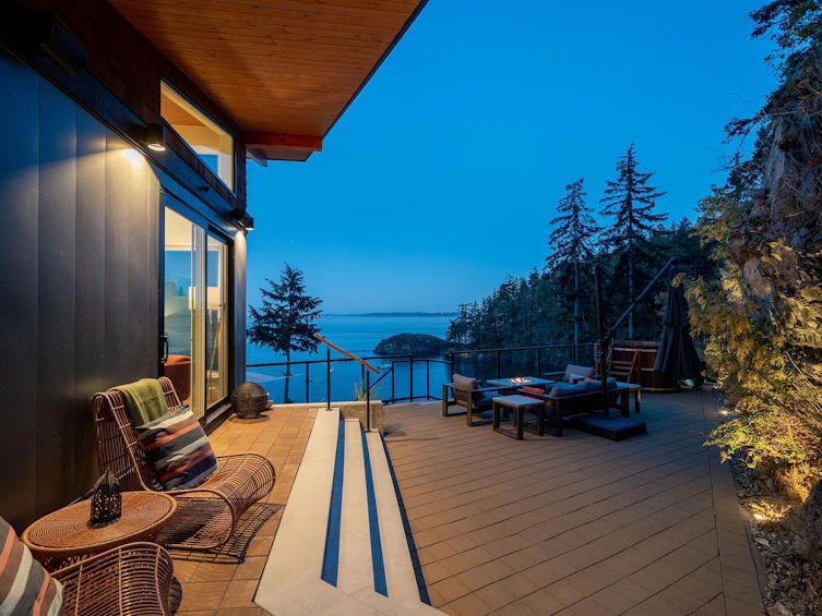 238 Shore Lane, Bowen Island, BC, V0N 1G2 - 37