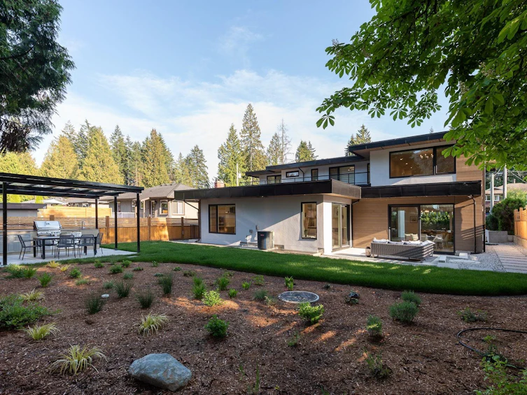 640 E Osborne Road, North Vancouver, BC, V7N 1M7 - 25