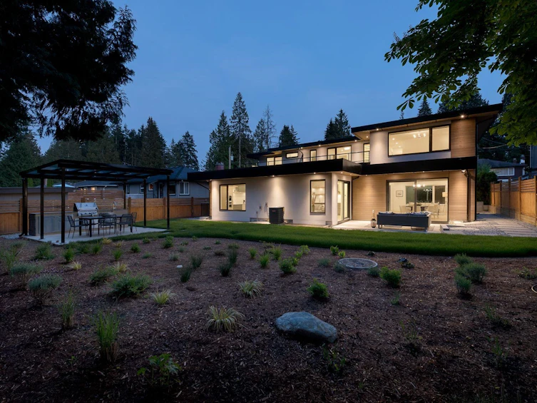 640 E Osborne Road, North Vancouver, BC, V7N 1M7 - 35