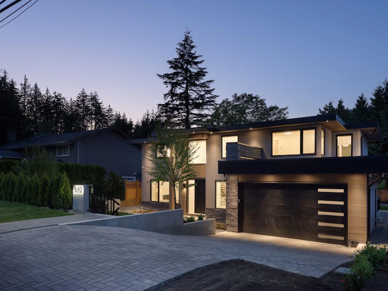 640 E Osborne Road, North Vancouver BC V7N 1M7