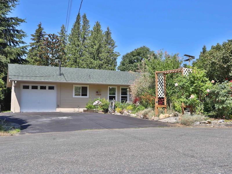 7979 Aspen Court, Mission BC V2V 4R7
