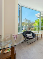 Th4 6659 Southoaks Crescent