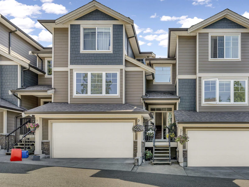 18 - 11384 Burnett Street, Maple Ridge BC V2X 9E4