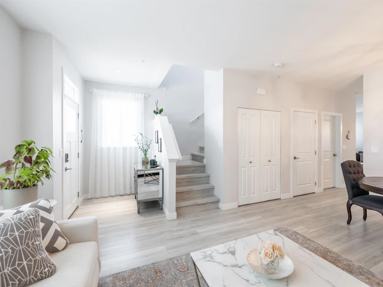 20267 82b Avenue, Langley, BC, V2Y 0Y8 - 5