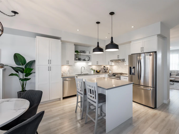20267 82b Avenue, Langley, BC, V2Y 0Y8 - 8