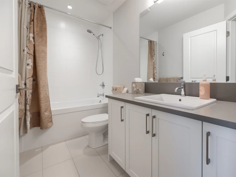 20267 82b Avenue, Langley, BC, V2Y 0Y8 - 16