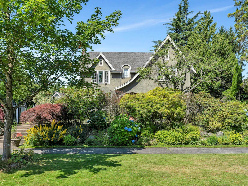 5583 Angus Drive, Vancouver BC V6M 3N5