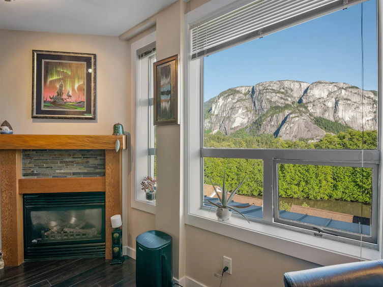 510-1212 Main Street, Squamish, BC, V8B 0S1 - 3