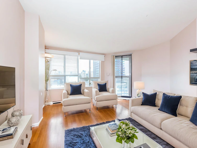 910-3489 Ascot Place, Vancouver, BC, V5R 6B6