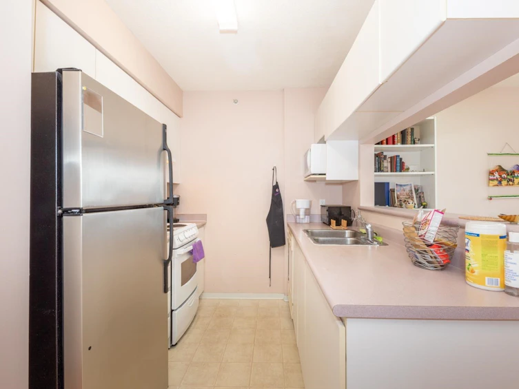 910-3489 Ascot Place, Vancouver, BC, V5R 6B6 - 3