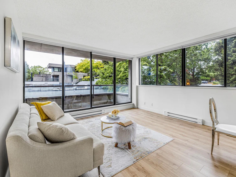 204-3970 Carrigan Court, Burnaby, BC, V3N 4S5 - 4