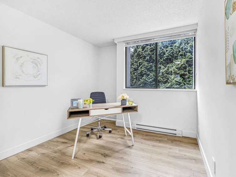 204-3970 Carrigan Court, Burnaby, BC, V3N 4S5 - 11