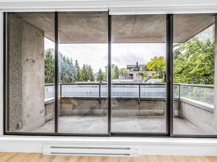 204-3970 Carrigan Court, Burnaby, BC, V3N 4S5 - 19