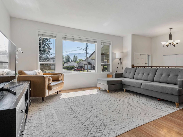 9435 James Street, Chilliwack, BC, V2P 6Y4 - 5