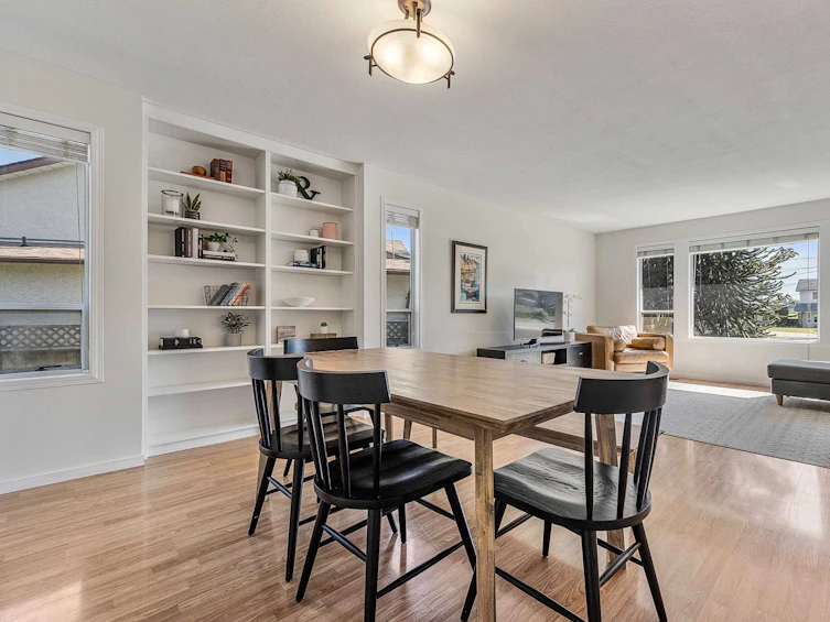 9435 James Street, Chilliwack, BC, V2P 6Y4 - 9