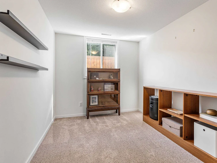 9435 James Street, Chilliwack, BC, V2P 6Y4 - 18