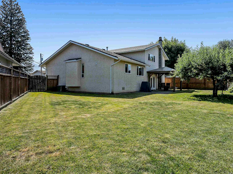 9435 James Street, Chilliwack, BC, V2P 6Y4 - 32