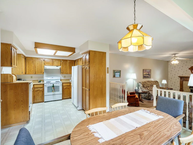 2870 Mara Drive, Coquitlam, BC, V3C 5L3 - 12