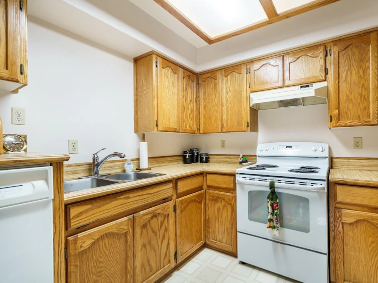 2870 Mara Drive, Coquitlam, BC, V3C 5L3 - 15