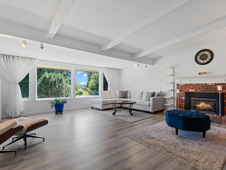 5645 Westport Road, West Vancouver, BC, V7W 1V2 - 9