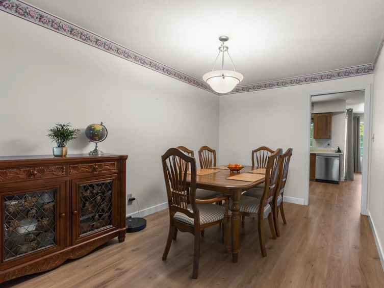 22-33020 Maclure, Abbotsford, BC, V2S 7J6 - 5