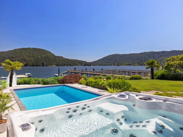 588 Lowry Lane, North Vancouver, BC, V7G 1R3 - 35