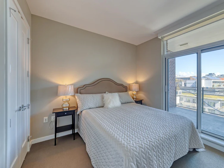803-181 West 1st Avenue, Vancouver, BC, V5Y 0E3 - 8