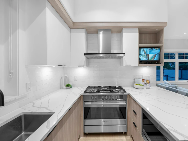 1-737 West 68th Avenue, Vancouver, BC, V6P 2T8 - 11