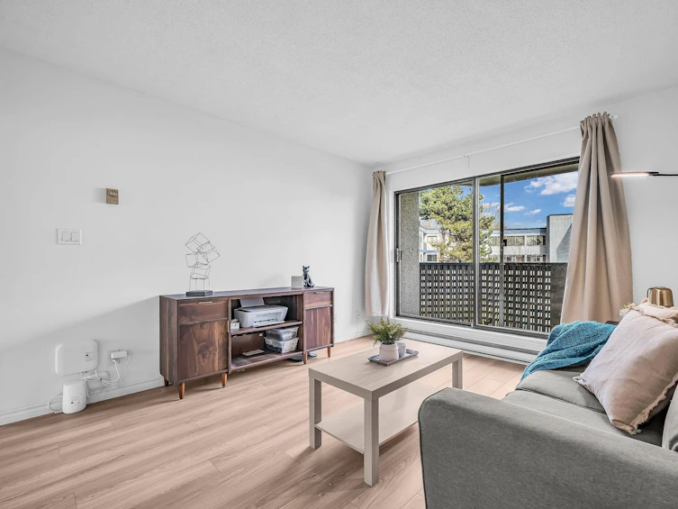 218-8651 Westminster Highway, Richmond, BC, V6X 3E3 - 3