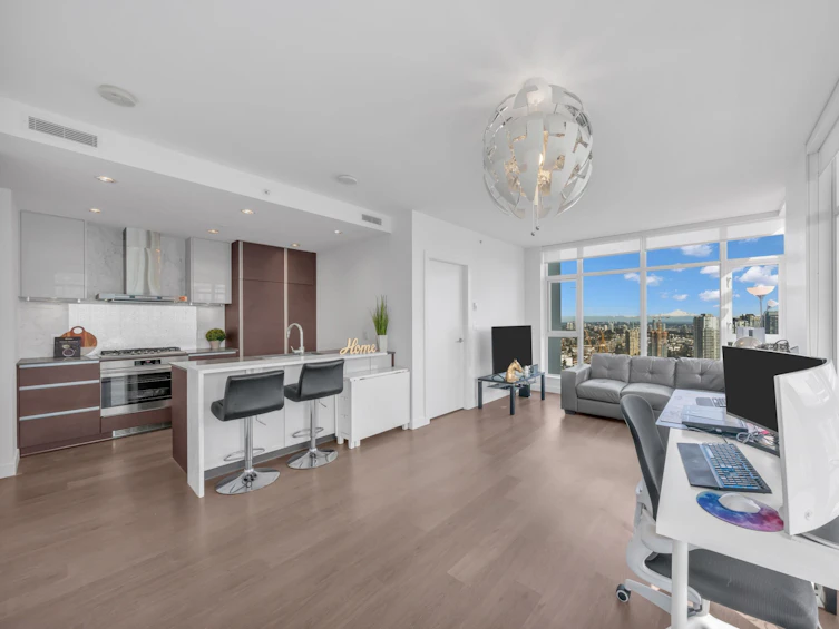 4002-4670 Assembly Way, Burnaby, BC, V5H 0H3 - 8