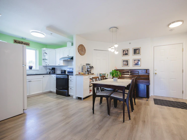 403-46777 Yale Road, Chilliwack, BC, V2P 2S3 - 3