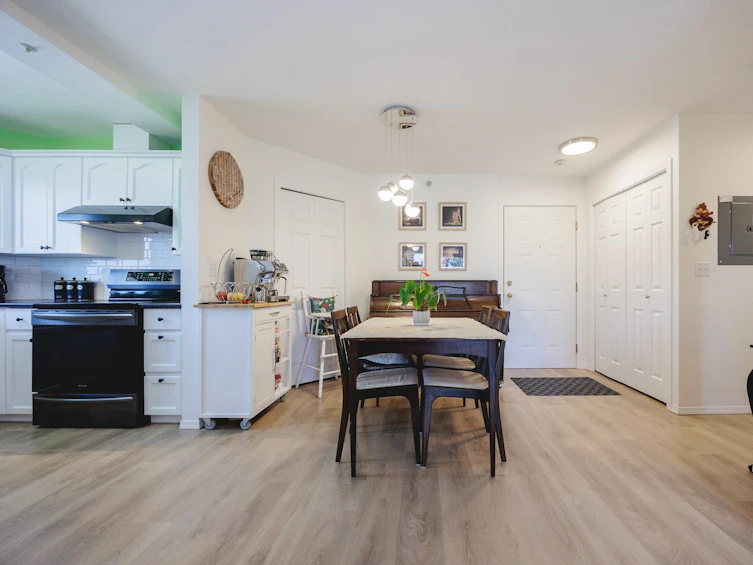 403-46777 Yale Road, Chilliwack, BC, V2P 2S3 - 4